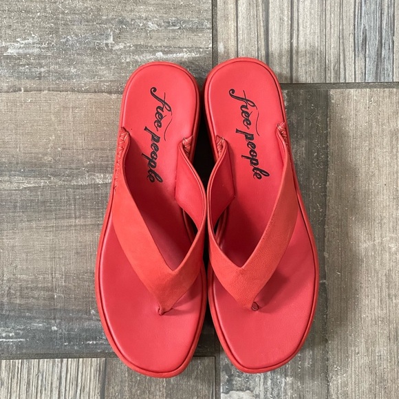 Free People Red Platform Sandals - Picture 4 of 10